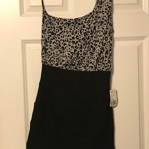 Dress BRAND NEW